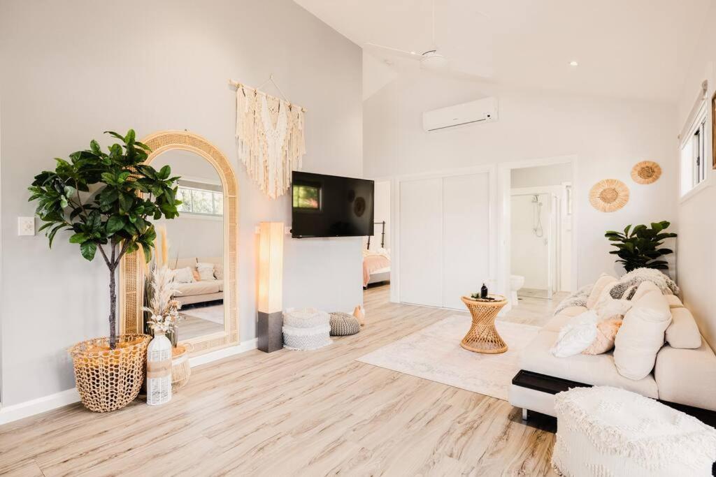 B&B Gold Coast - An Idyllic Boho Style Retreat High-end kitchenware - Bed and Breakfast Gold Coast