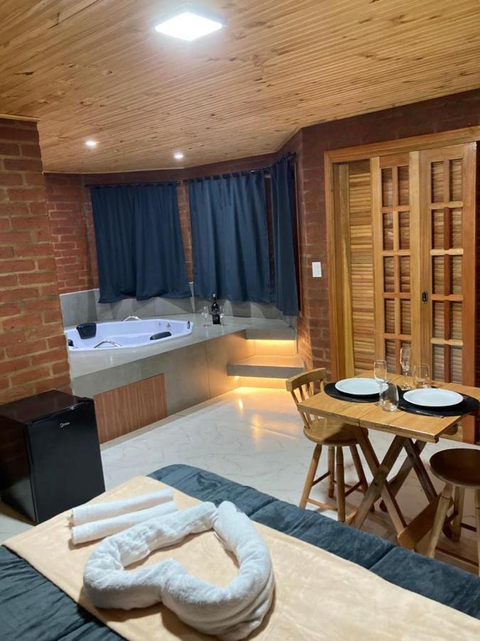 Kamer met Queensize Bed en Bubbelbad