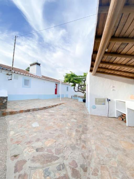 Monte da Borrega - Casa de Campo - B&B Esperança