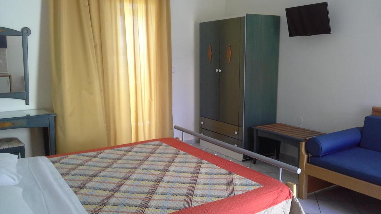 Studio with Sea View