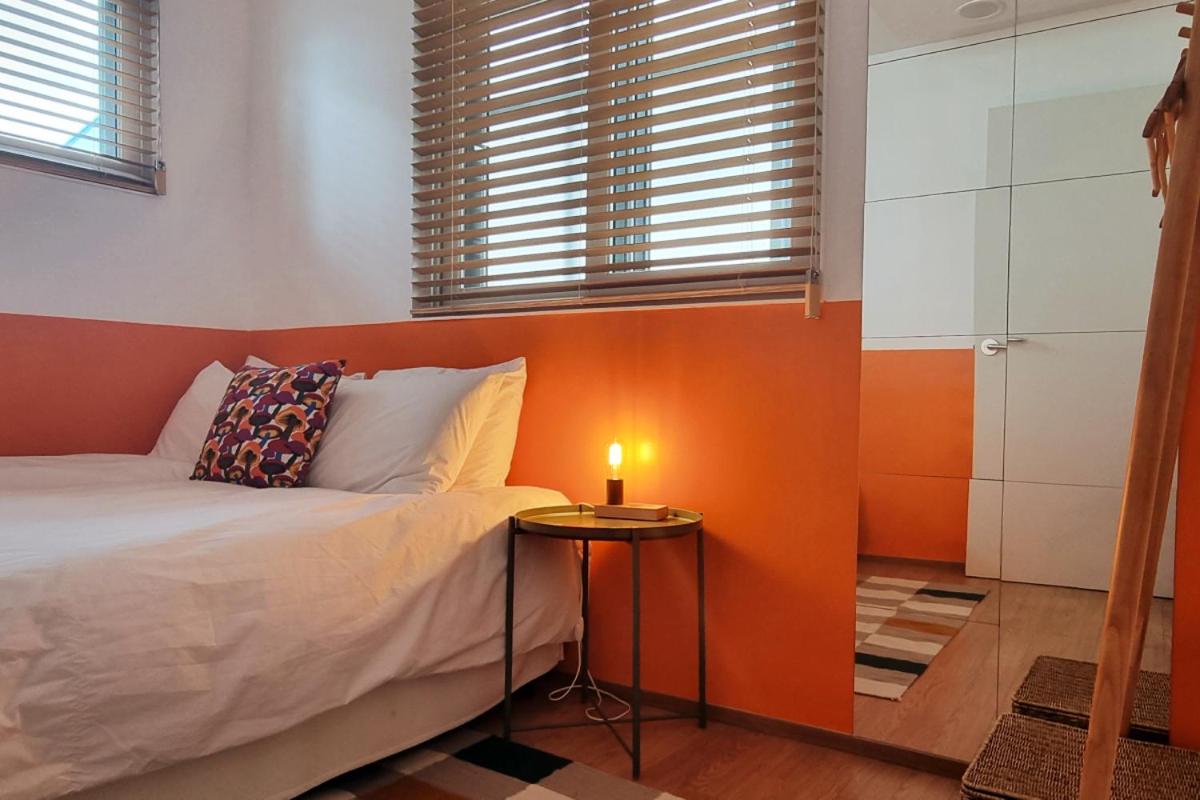 Apartamento con balcón