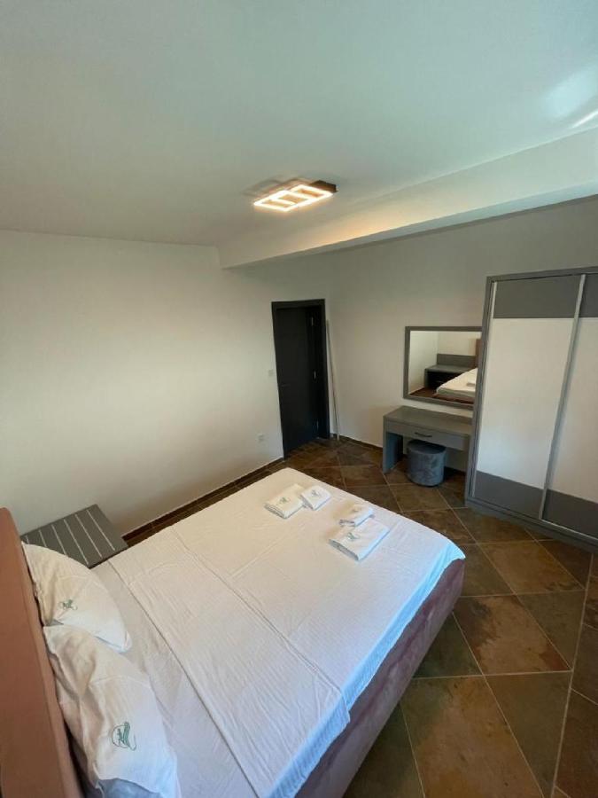 Appartamento con 2 Camere da Letto 