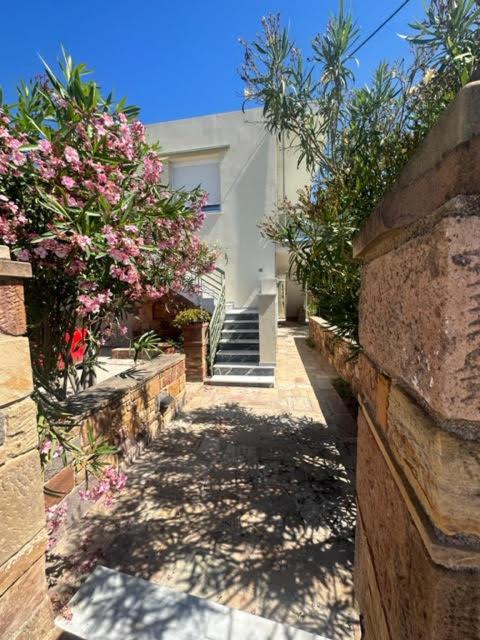 Mosaic Cosy House - B&B Chios