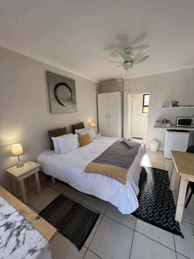 Double Room with Pool View