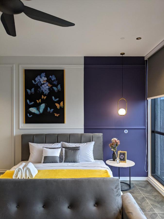 Scarletz Executive Suite