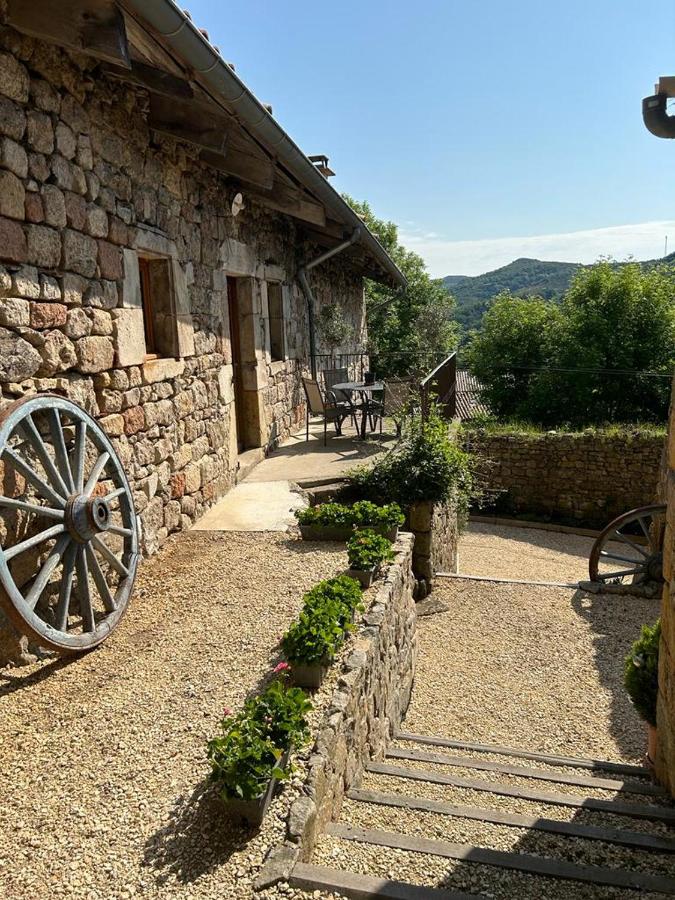 Maison d'Amie - Bed and Breakfast Ajoux