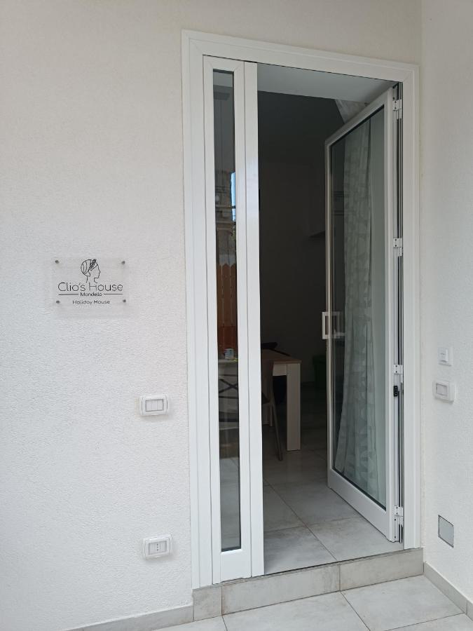 Clio's House - Mondello - B&B