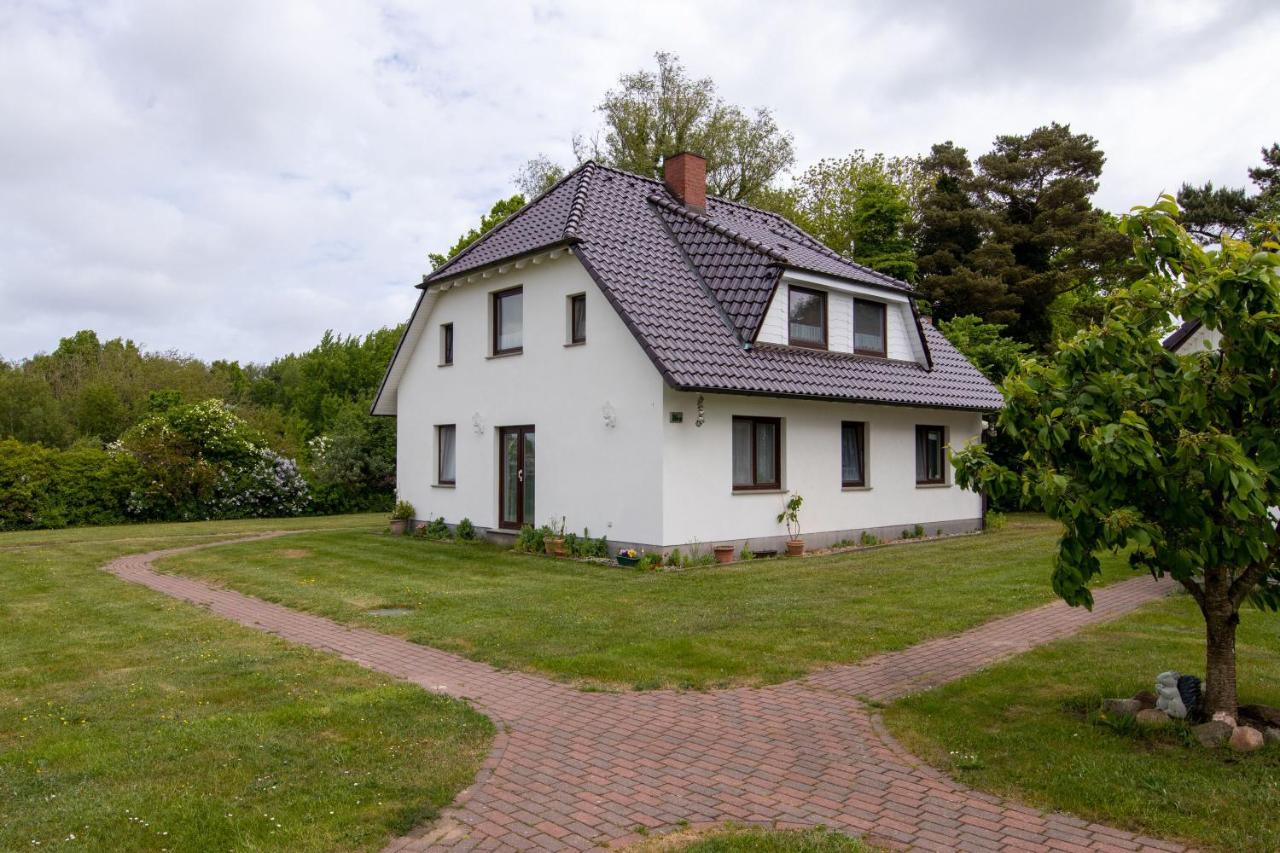 B&B Wieck - Urlaubs-Appartement am Dorfrand - Bed and Breakfast Wieck