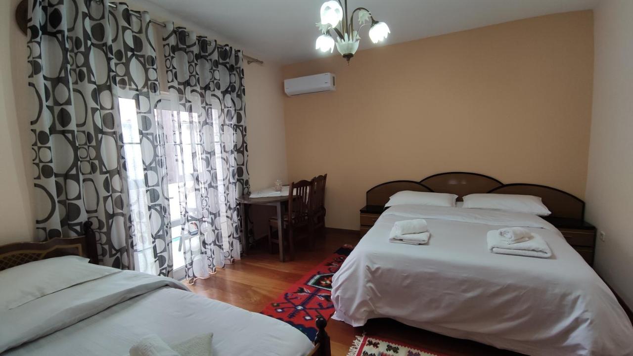 Habitación Triple con baño