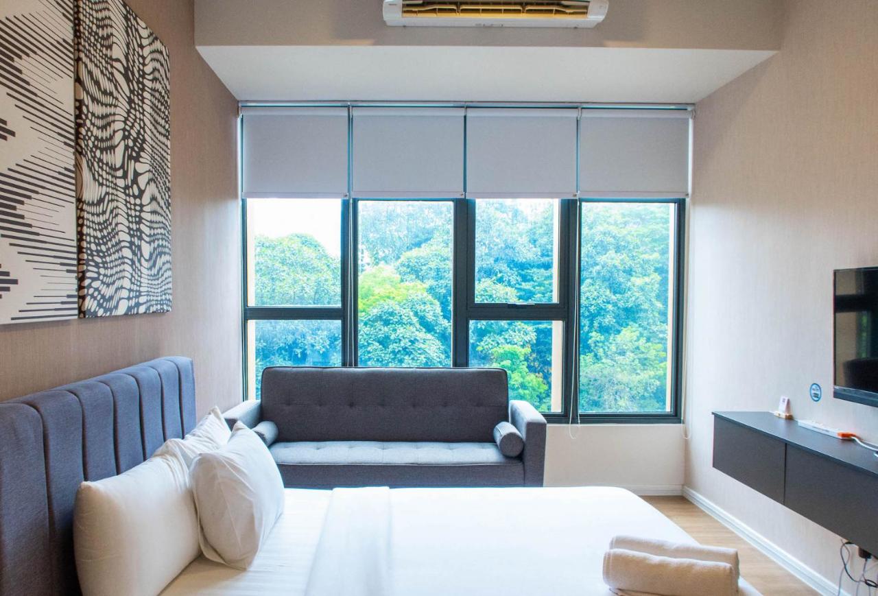 Ceylonz Muji Room sofa bed