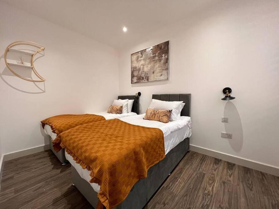 B&B London - Star London Finchley Road 1-Bed Sanctuary - Bed and Breakfast London