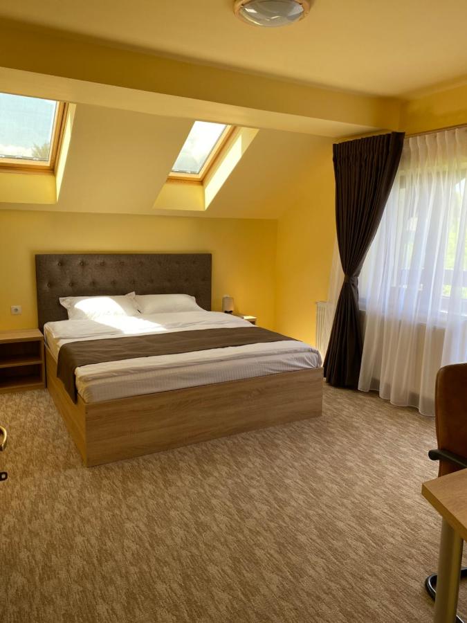 Appartamento con 2 Camere da Letto