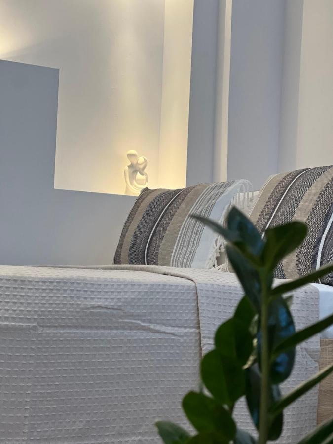 Calm Joy & J - Bee - B&B Ermoupoli