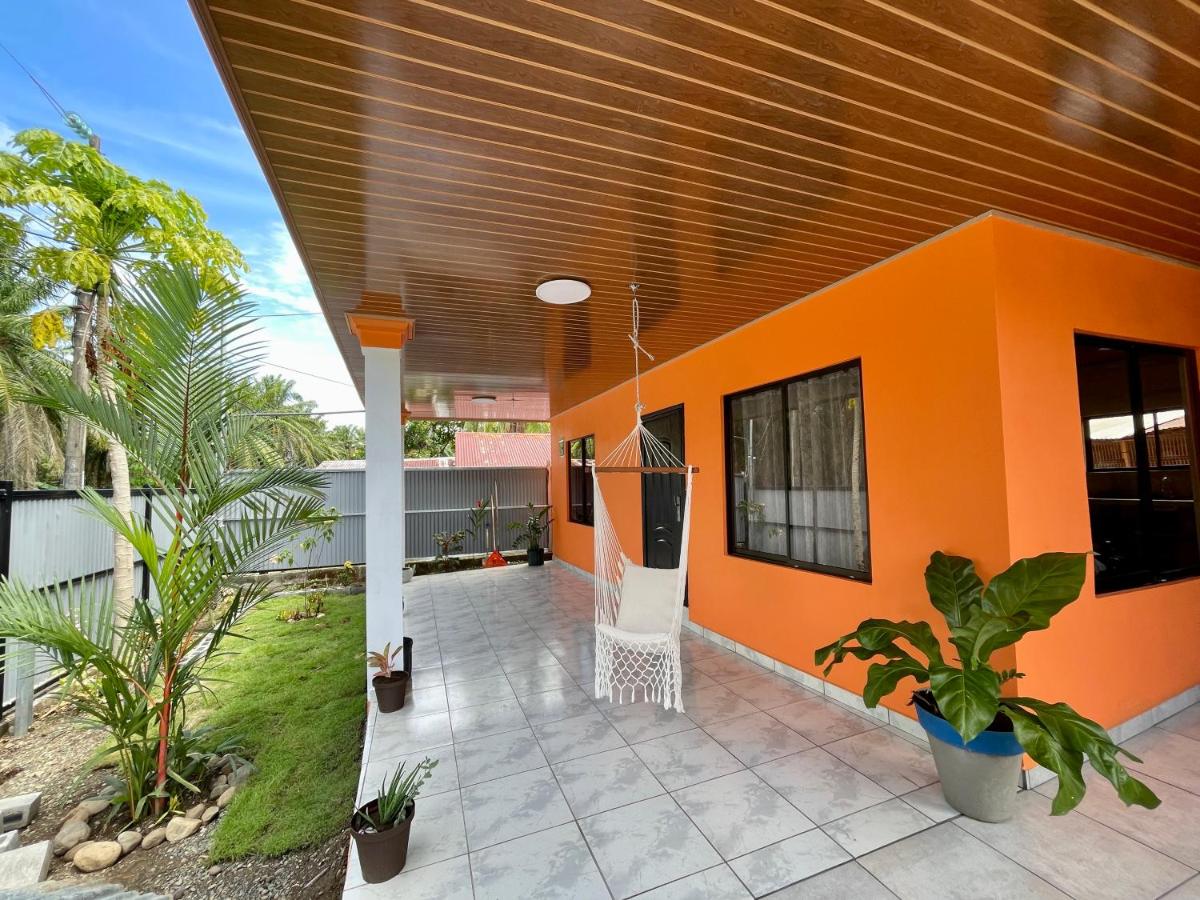 Casa Paraiso Tropical - Bed and Breakfast