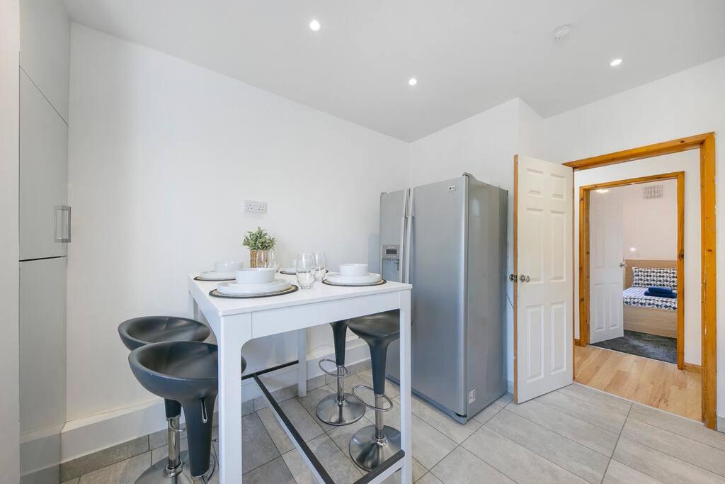 Faulds Crescent Lodge ✪ Grampian Lettings Ltd - Chambres d’hôtes Aberdeen