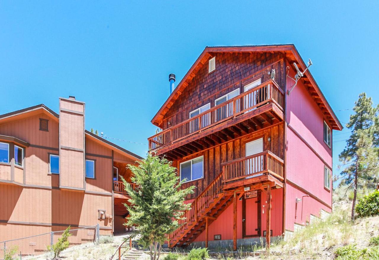Ben's Cool Cabin - Phenomenal views and an ideal location close to all the local attractions! - B&B