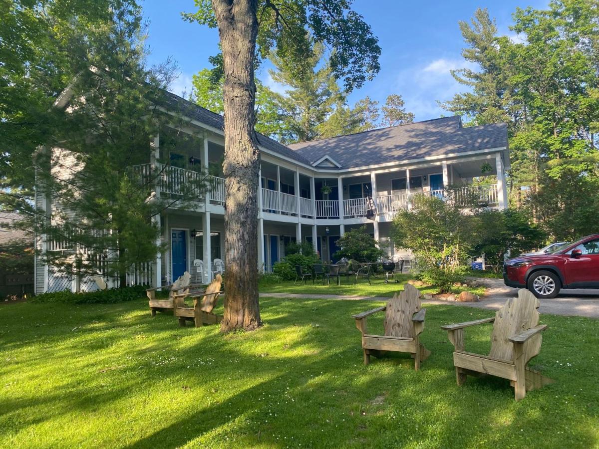 M22 Inn Glen Arbor - B&B