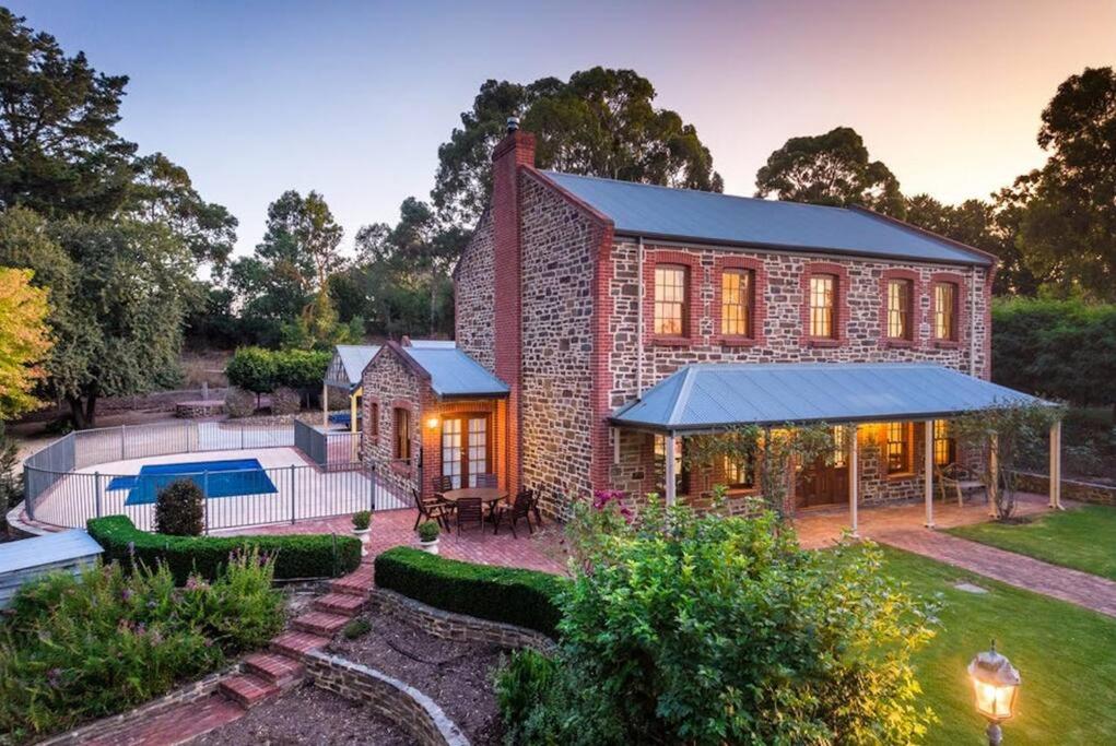 B&B Hahndorf - Hahndorf Luxury Retreat - Bed and Breakfast Hahndorf