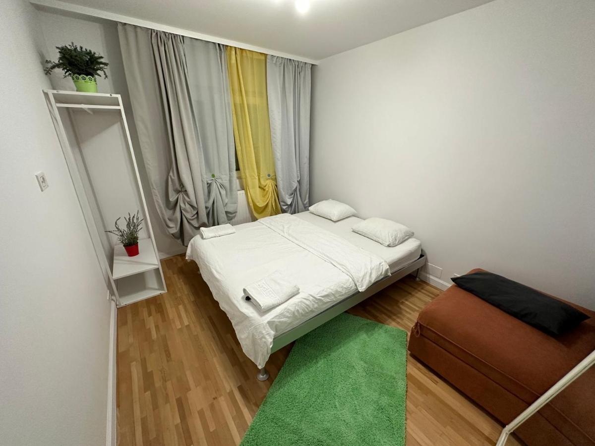 B&B Bucharest - green apartment 38 berceni - Bed and Breakfast Bucharest