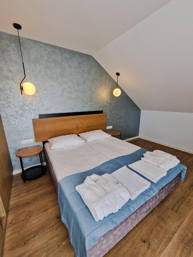 Standard Suite