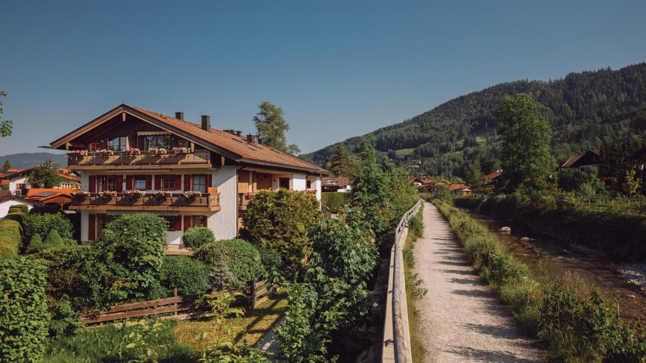 B&B Rottach-Egern - Rottach Apartments - Ferienwohnungen am Tegernsee - Bed and Breakfast Rottach-Egern