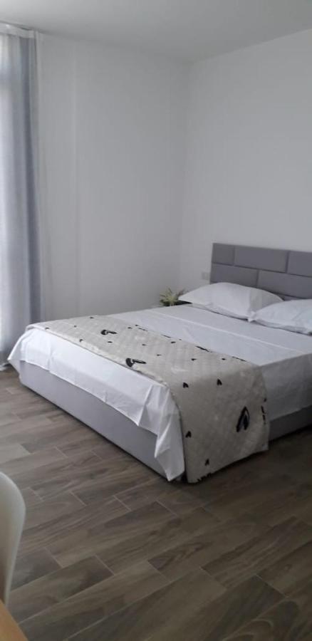 B&B Skataj - Joy Summer Apartment - Bed and Breakfast Skataj