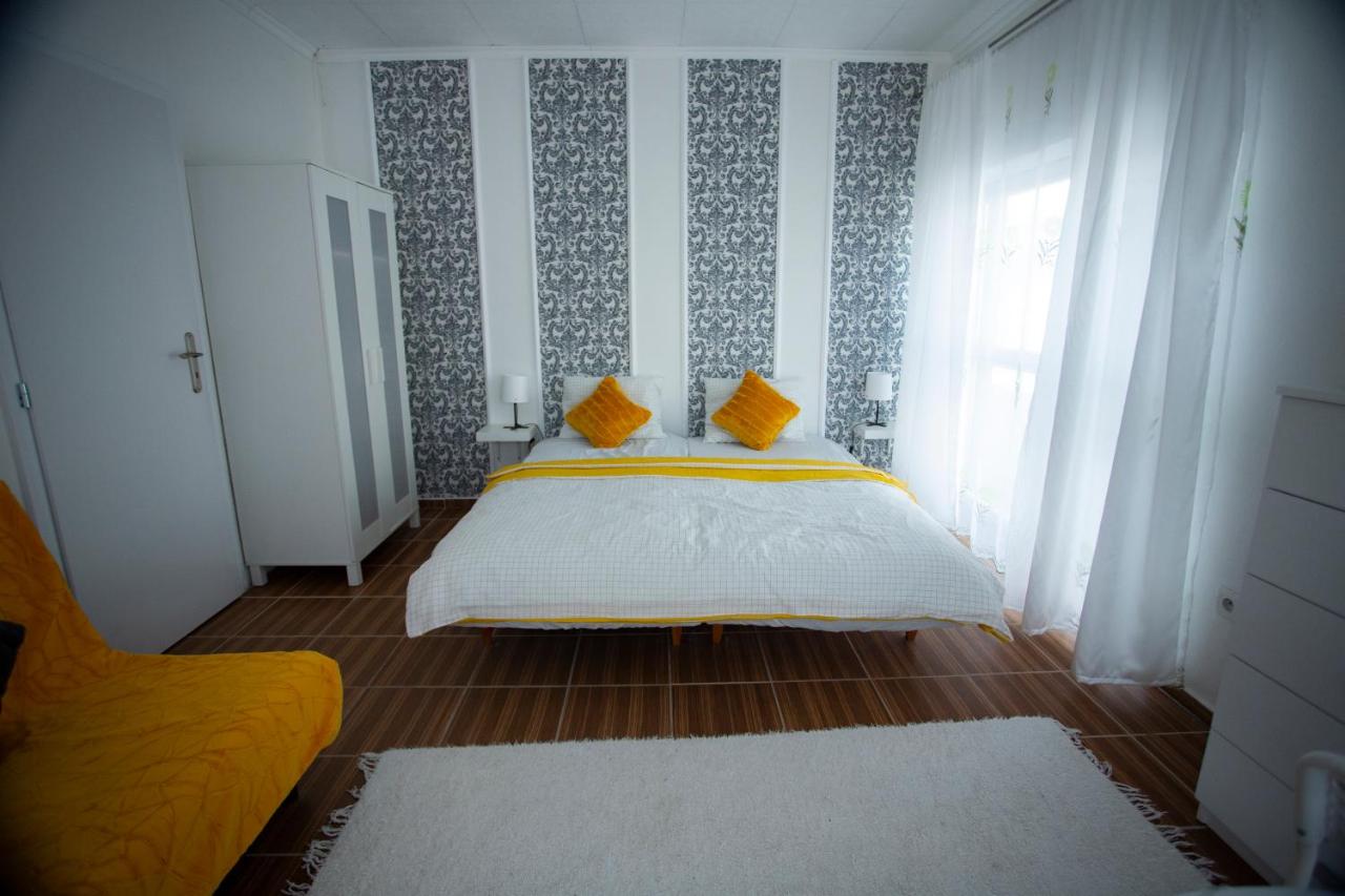 Triple Room with Shared Bathroom