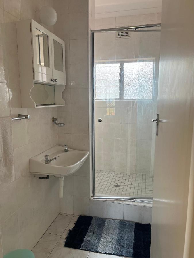 Dolphin View Self Catering - B&B