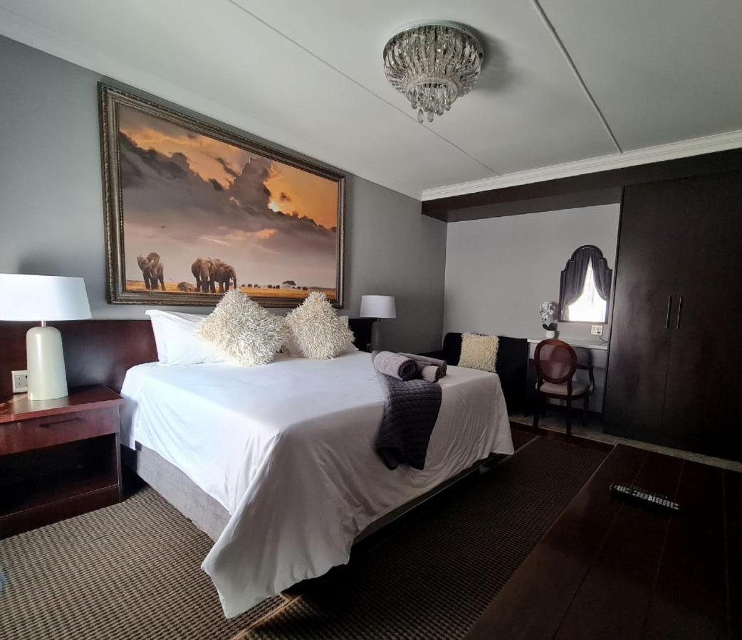 Danlee Overnight Accommodation - B&B Polokwane