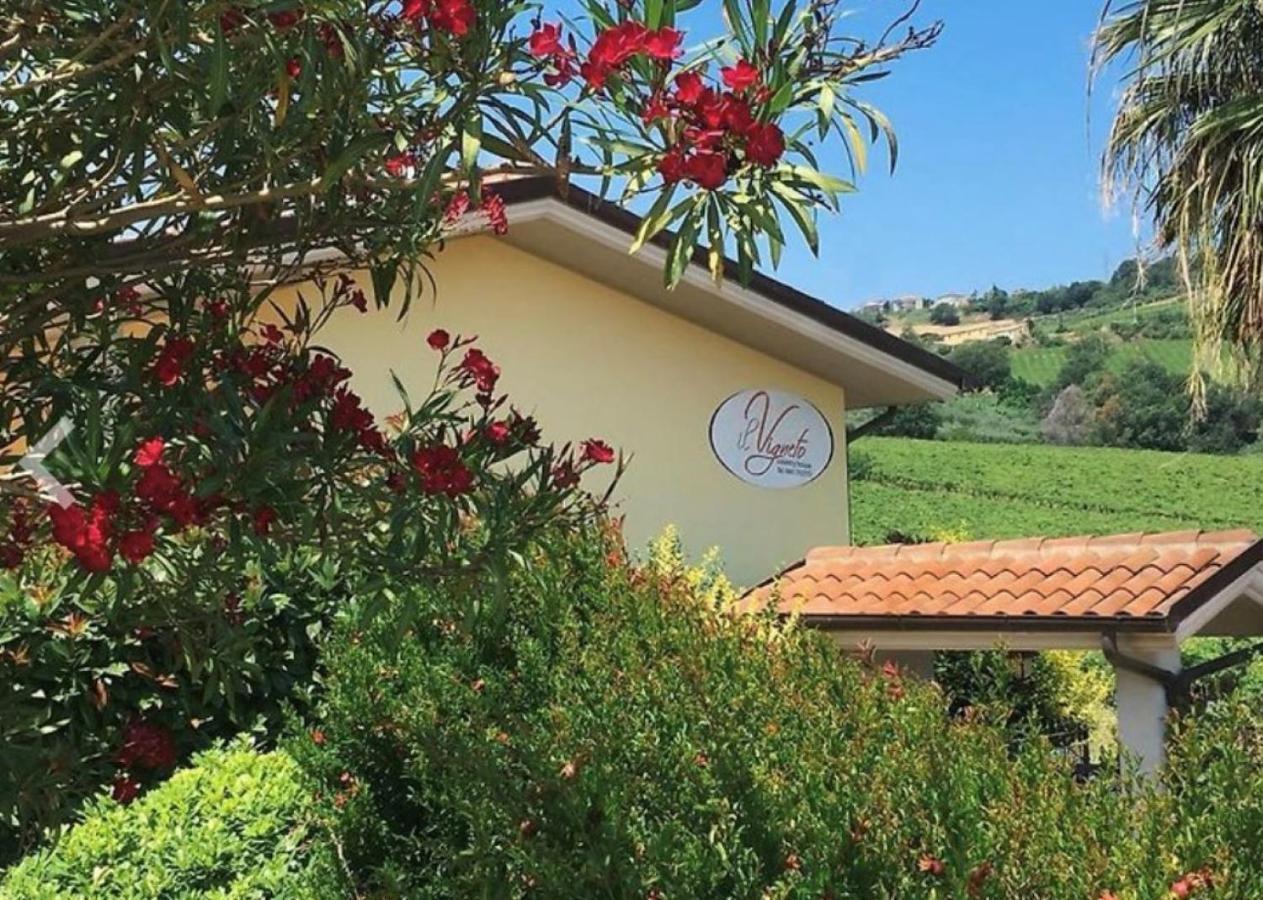 Vigneto - Italian Restaurant & B&B - B&B Villa Rosa