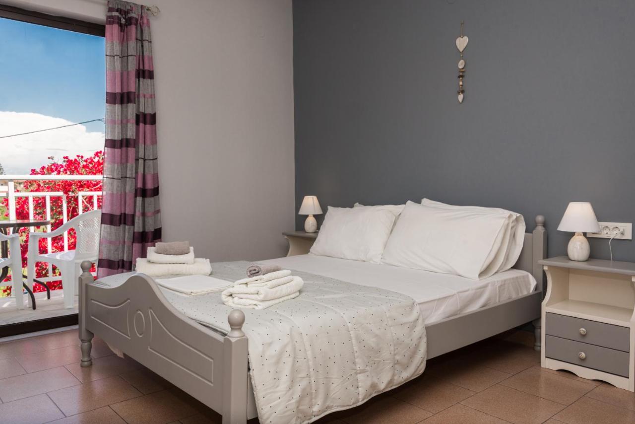 B&B Argassi - Theodora Studios - Bed and Breakfast Argassi