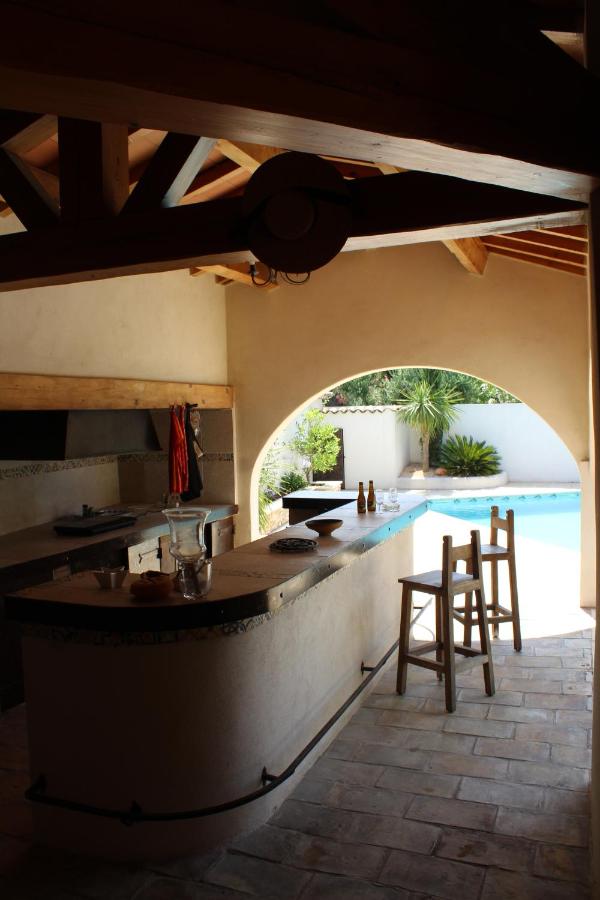 Villa Mediterranea Clim, Piscine, Cuisine d'été Pérols - B&B Pérols