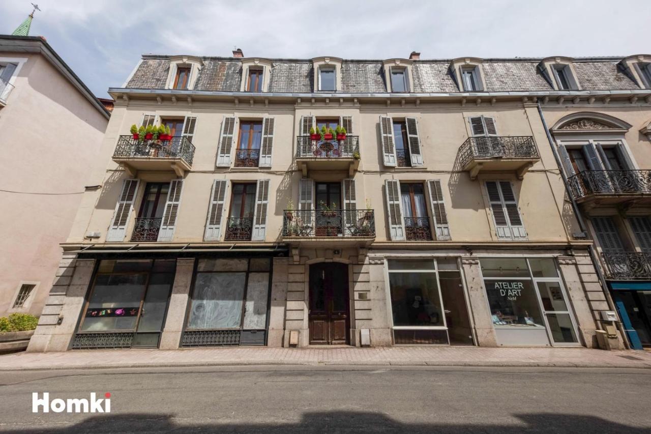 BELLE REINE - 3 APPARTEMENTS EN COEUR DE CENTRE-VILLE - B&B
