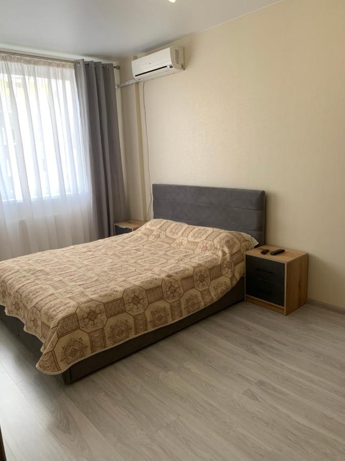 B&B Odessa - Квартира ЖК 7 Небо Одесса Аквапарк Рынок-7 - Bed and Breakfast Odessa