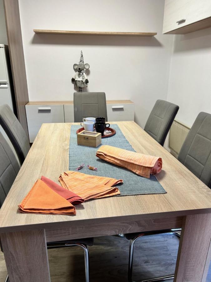 Appartamento con 2 Camere da Letto