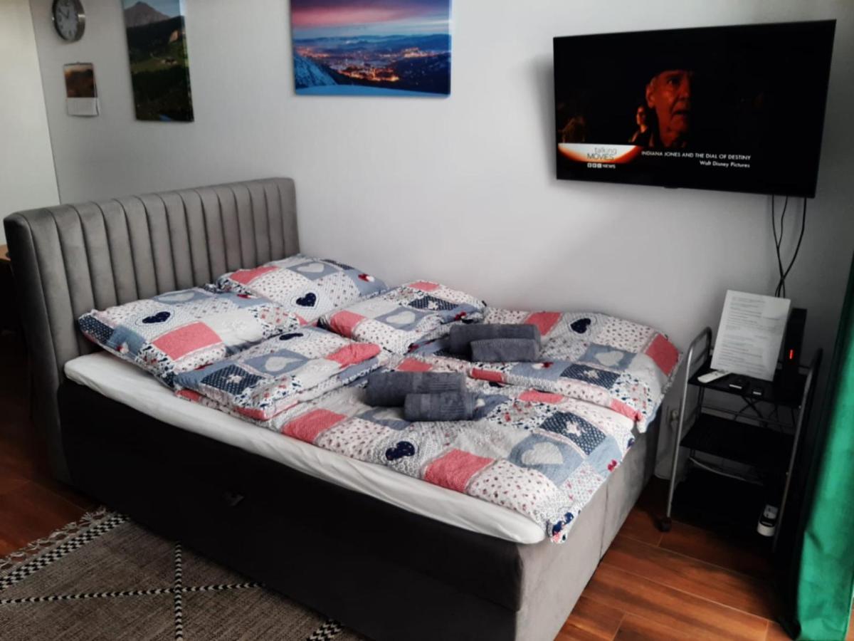 B&B Wroclaw - Aparta Lotnisko - Bed and Breakfast Wroclaw