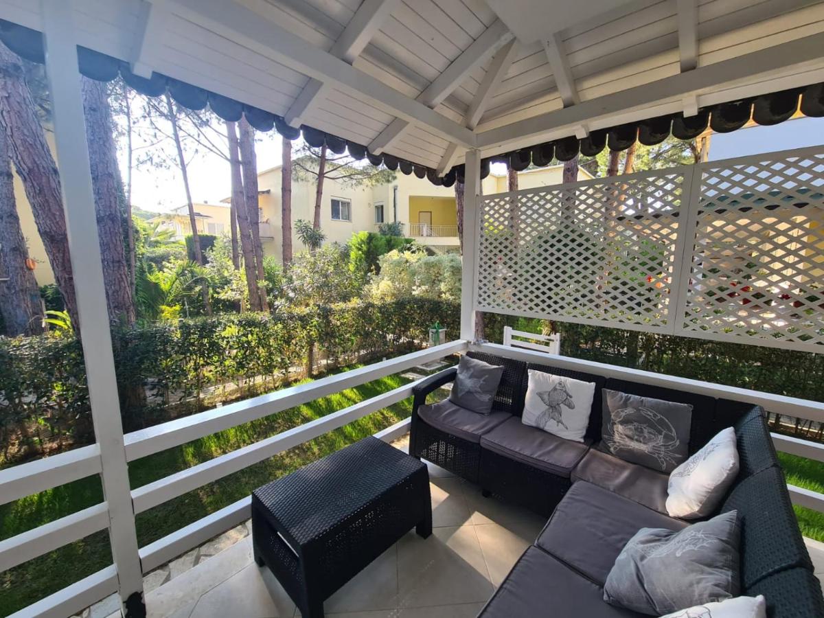 Gjiri u lalzit ,vacation home - B&B