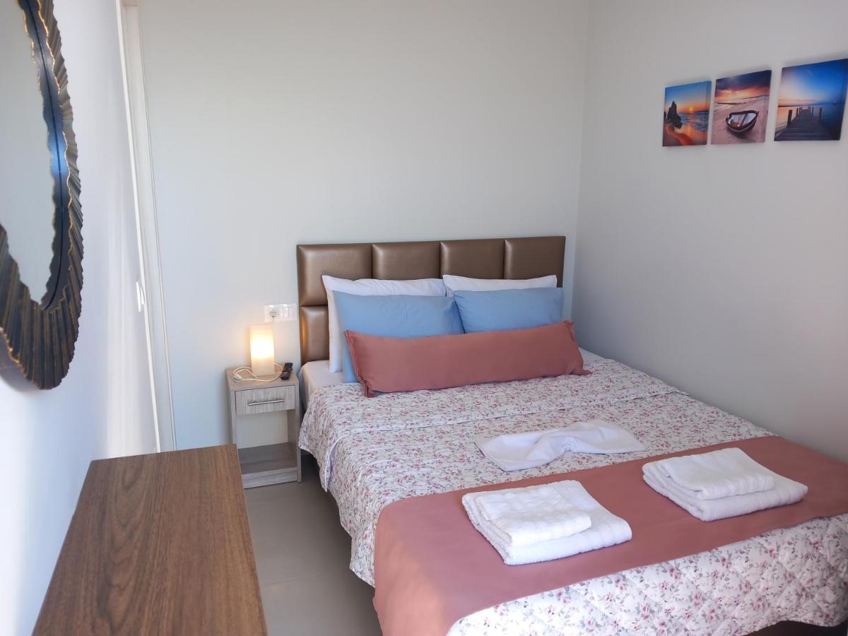 Bella Luxury Suite - B&B Paralía