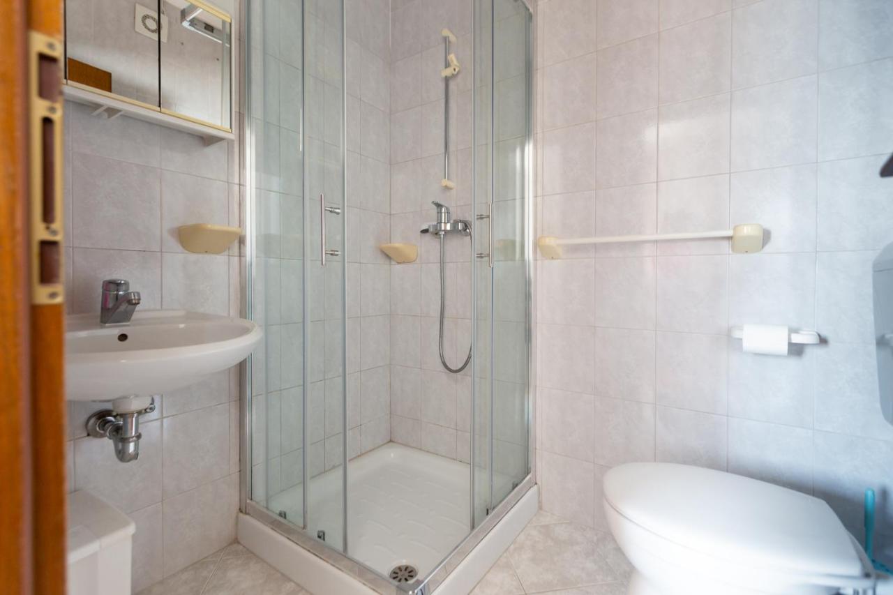 Habitación Doble con baño privado