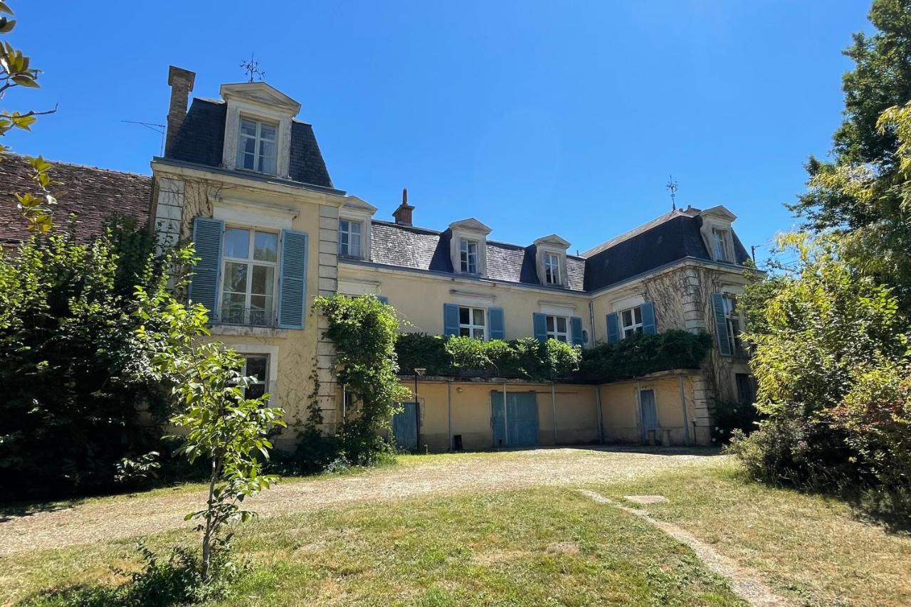 B&B Le Pêchereau - Beautiful 6 bedroom house with pool & large garden - Bed and Breakfast Le Pêchereau