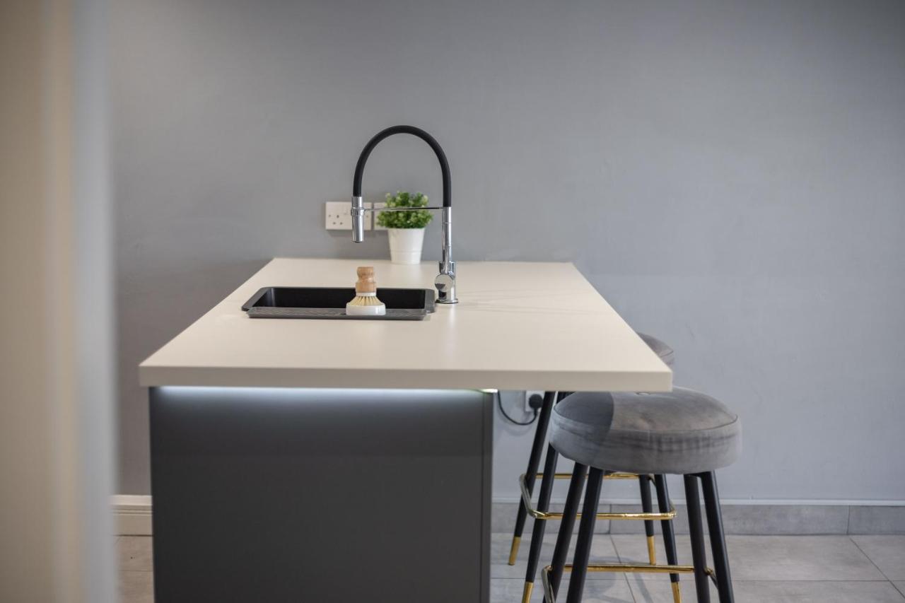 #4 Reed Street Apartment Hull City Centre nr Connexin Live - Bed and Breakfast Kingston upon Hull