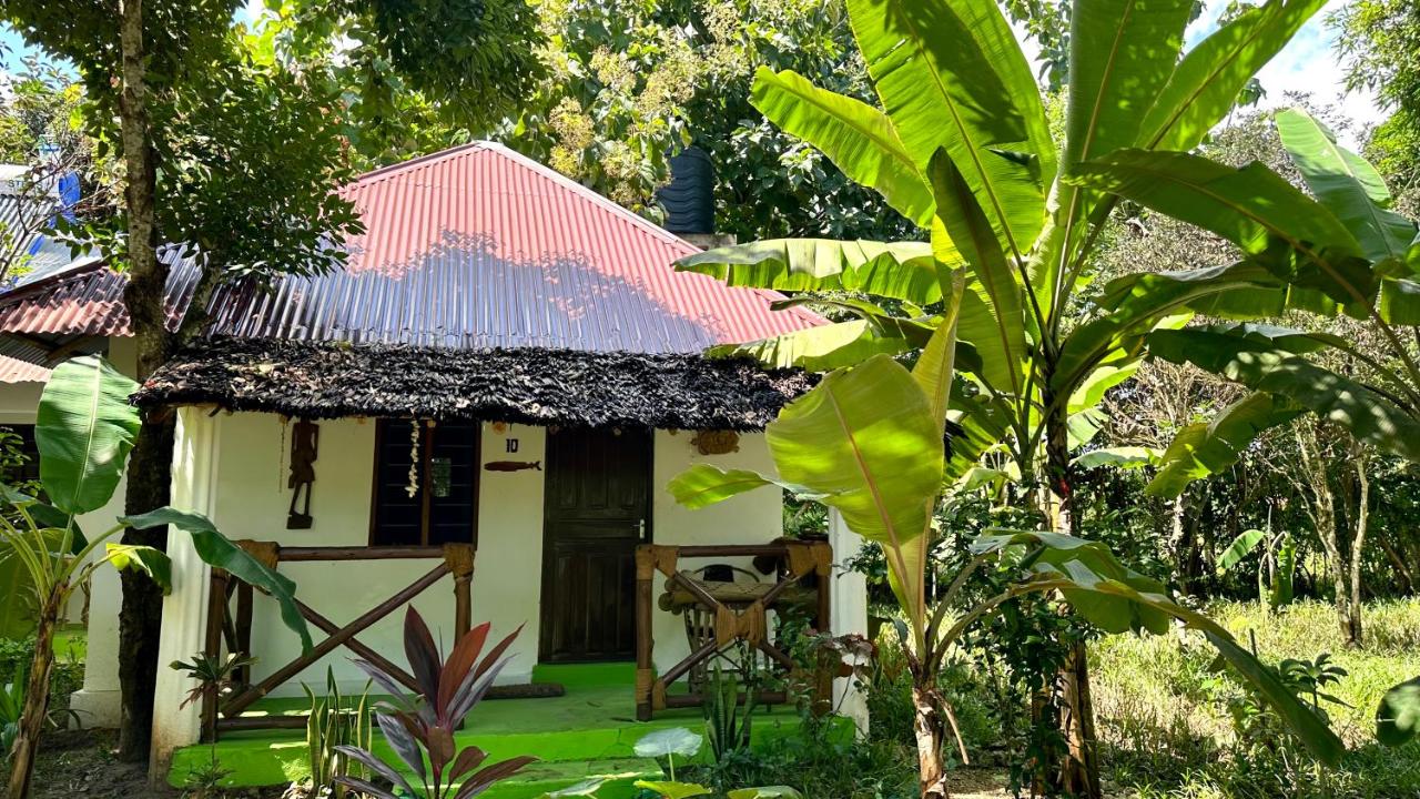 Triple Room with Garden View