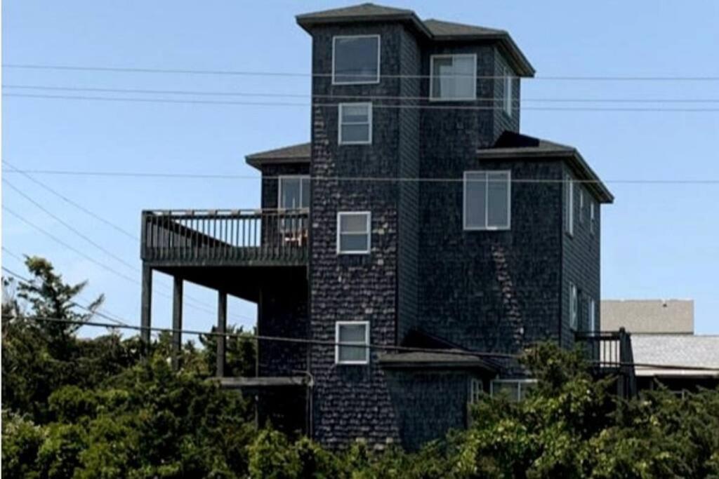 The Lost Loggerhead- OBX Ocean view Beach House - B&B