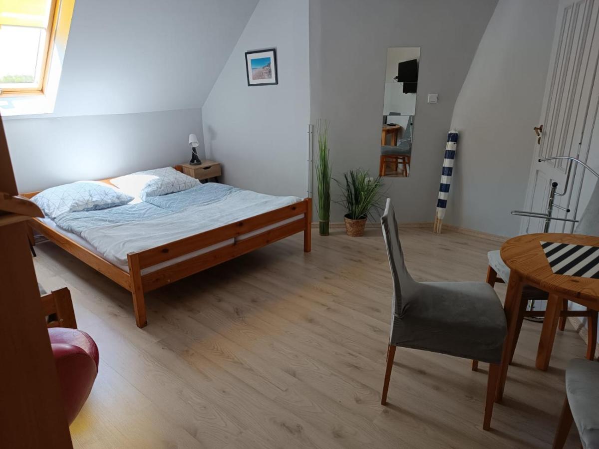 Chambre Triple avec Salle de Bains Privative