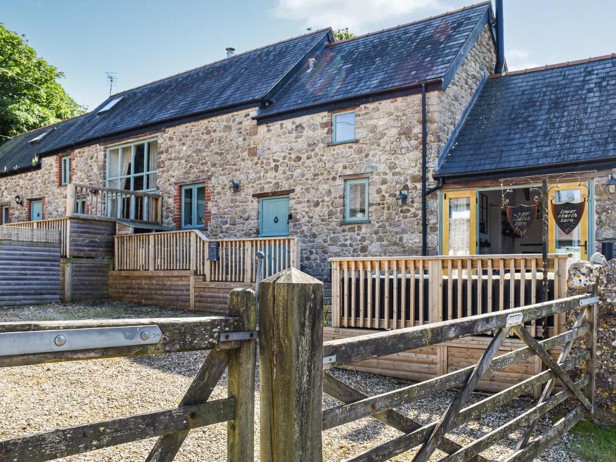 B&B Llanmadoc - Lower Church Barn - Bed and Breakfast Llanmadoc