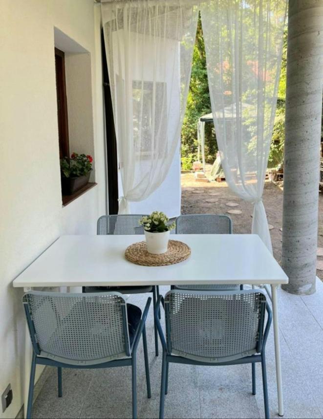 Tweepersoonskamer met Terras