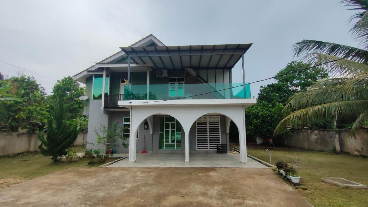 Kak Nor Villa - Bed and Breakfast Kuala Terengganu