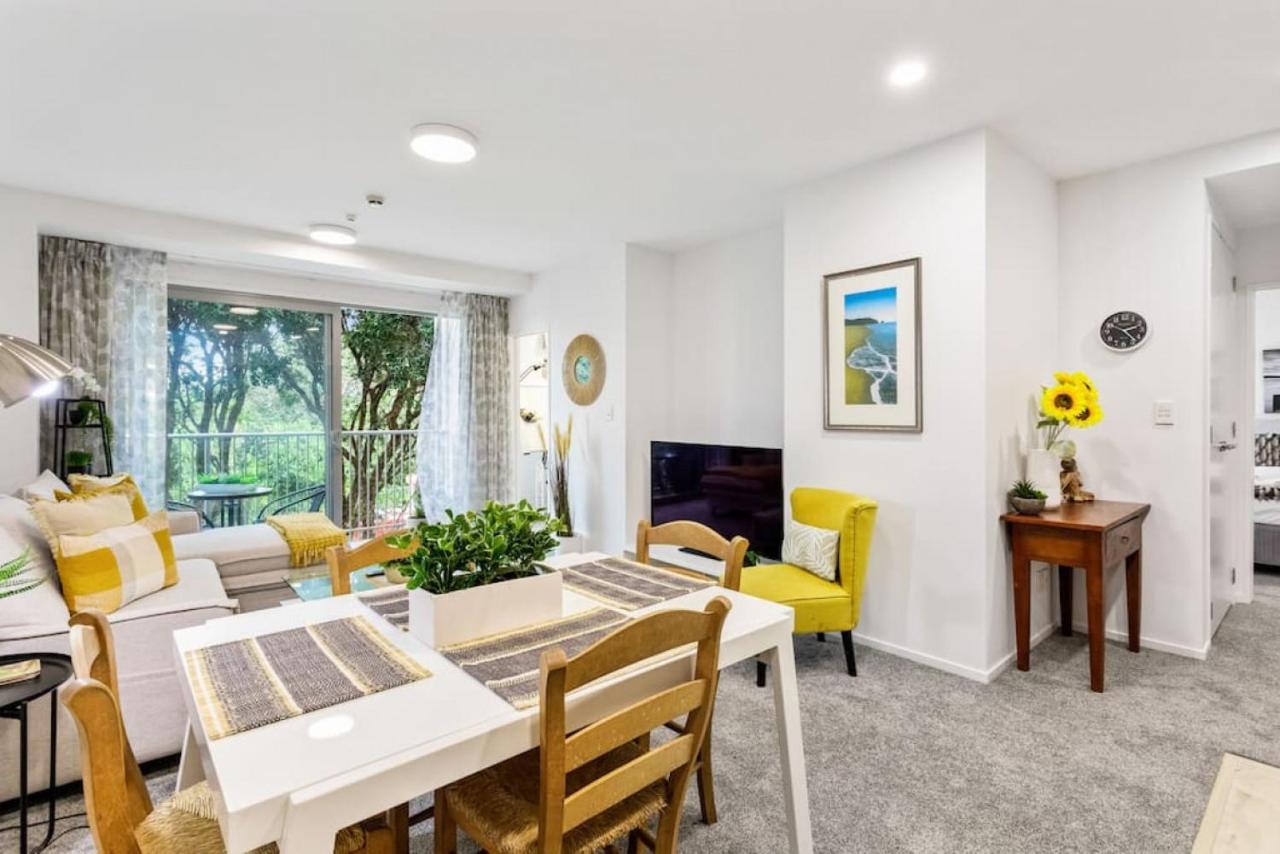 B&B Auckland - Hideaway Apartment with pool and free parking - Bed and Breakfast Auckland