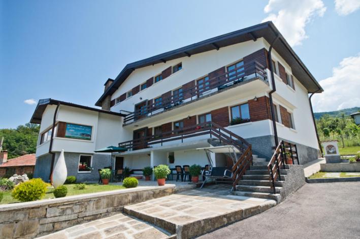 Guest House Balkanski Kat - B&B Gabrovo
