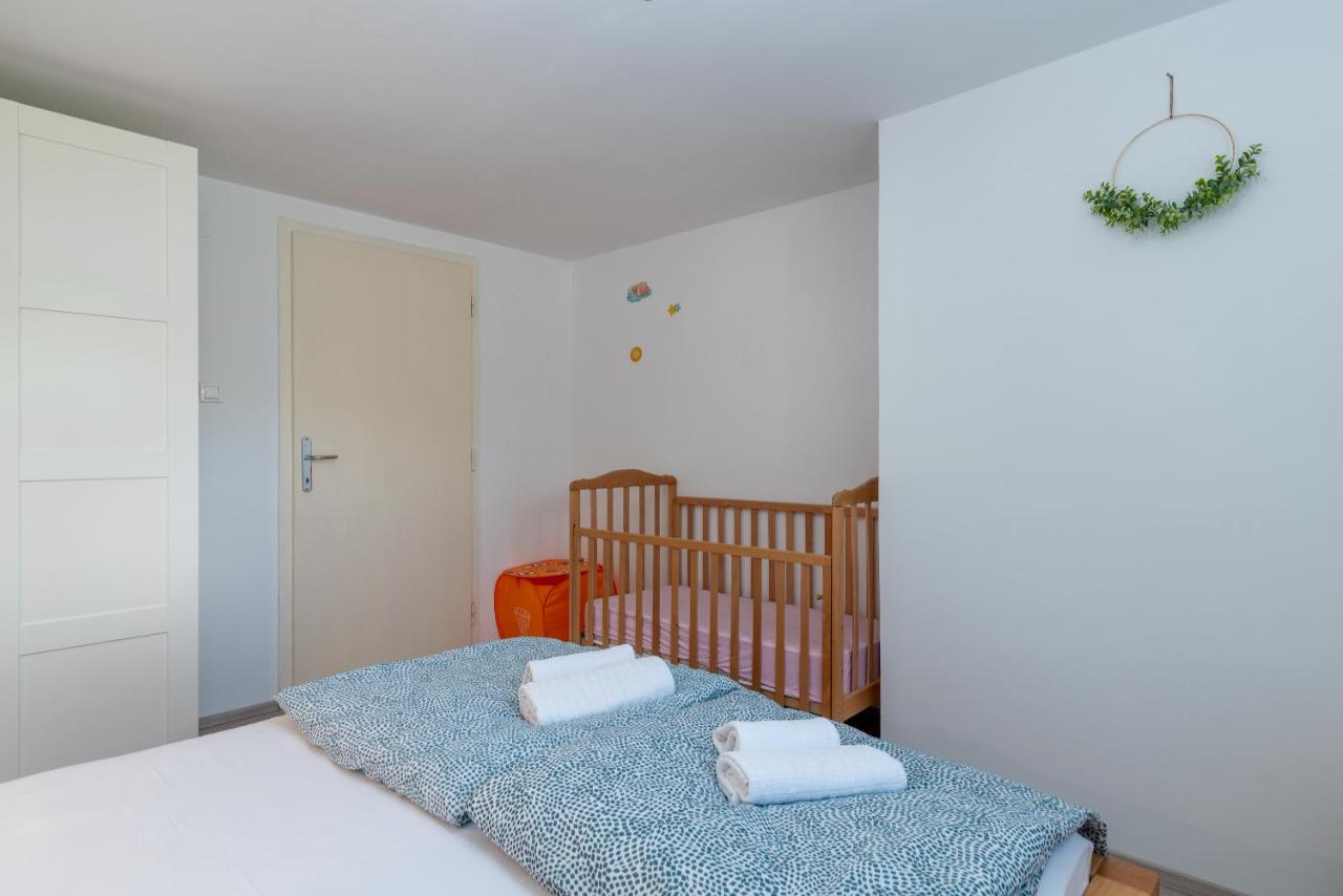Appartamento con 2 Camere da Letto